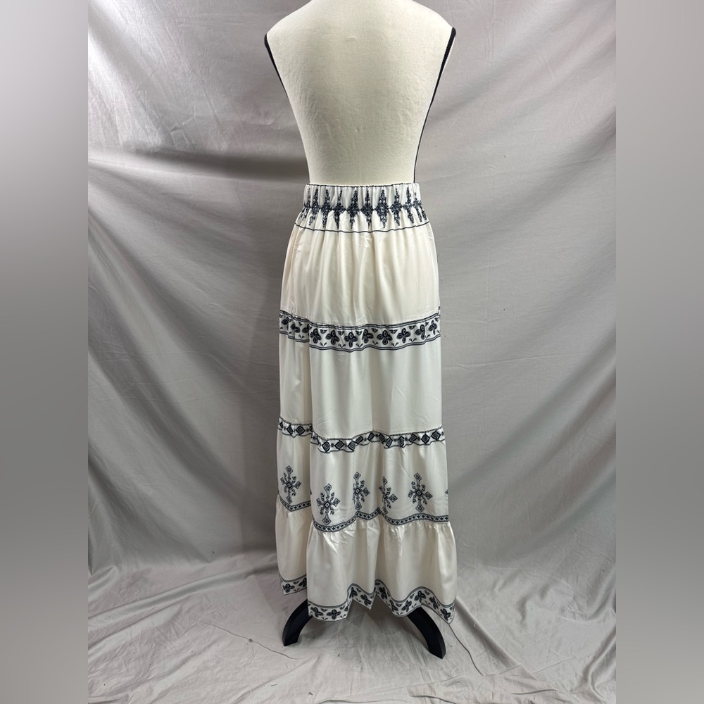 Boho Print Shirred waist Maxi Skirt Off White - Picture 7 of 7